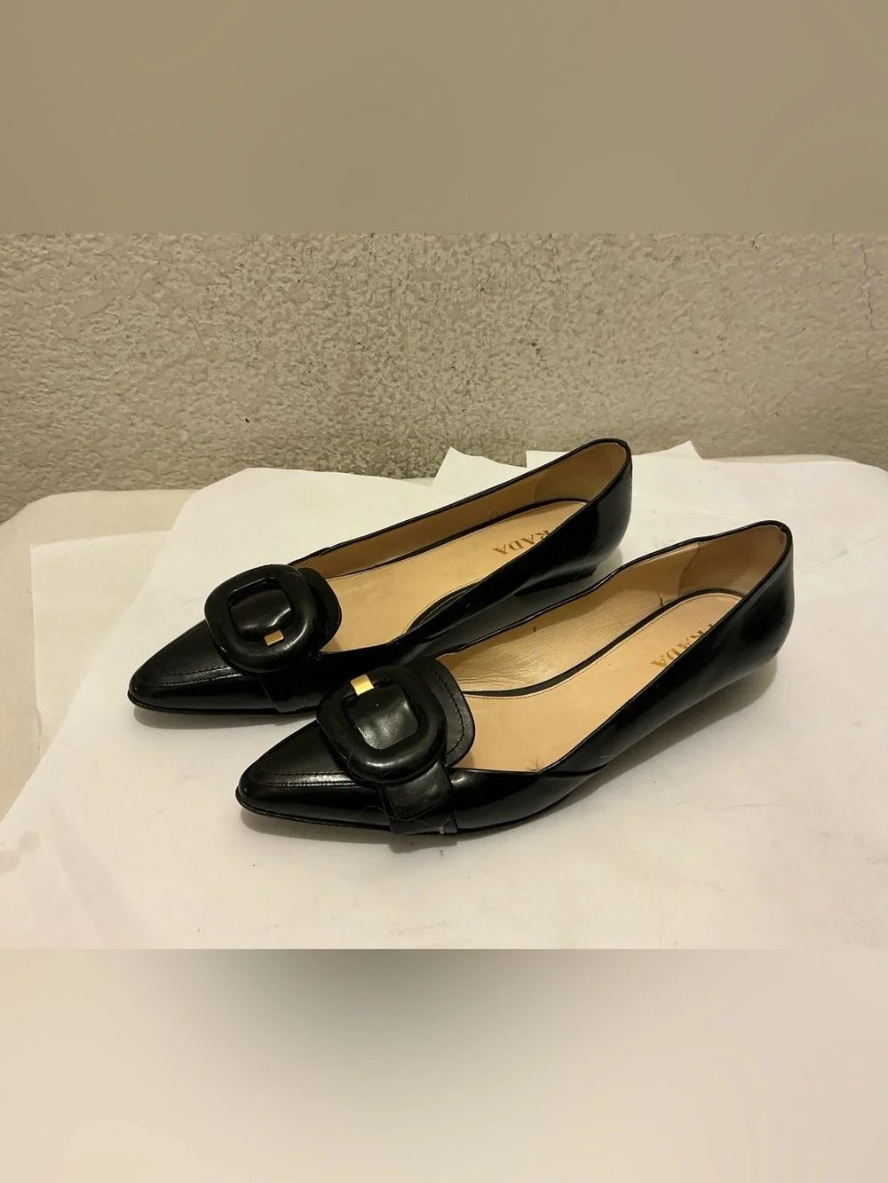 Prada Black Patent Leather Pointed-Toe Buckle Flats 39.5